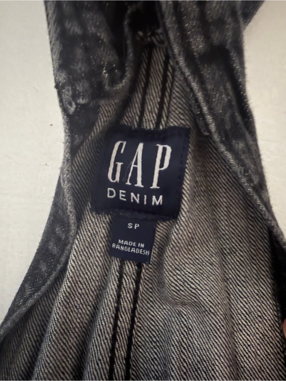 GAP Black Women's Denim Overalls with Adjustable Buckle Straps - Picture 5 of 6